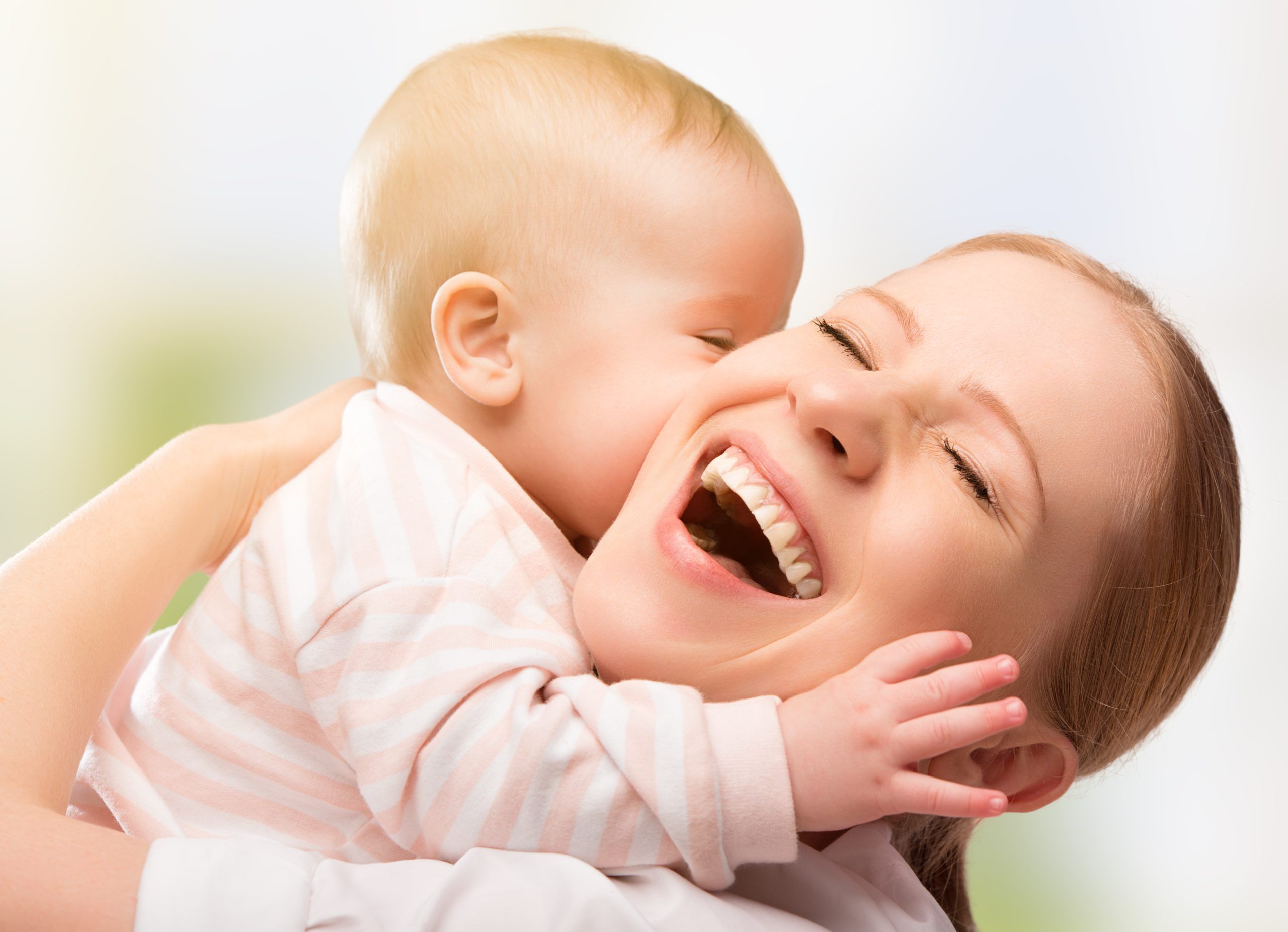 Moisturizing a Baby May Help to Prevent Allergies